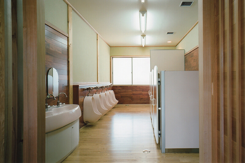 トイレ・手洗い場